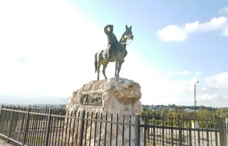 אנדרטת אלכסנדר זייד